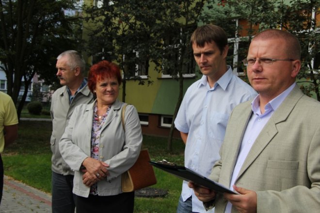 Orlik przy Gimnazjum nr 2 oficjalnie odbebrany [6 IX 2012] - zdjęcie #12 - eOstroleka.pl