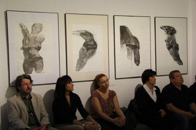 Wernisaż wystawy Mistrz i uczniowie w Galerii Ostrołęka [6 IX 2012] - zdjęcie #14 - eOstroleka.pl