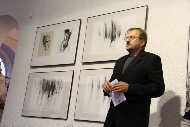 Wernisaż wystawy Mistrz i uczniowie w Galerii Ostrołęka [6 IX 2012] - zdjęcie #11 - eOstroleka.pl