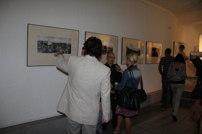 Wernisaż wystawy Mistrz i uczniowie w Galerii Ostrołęka [6 IX 2012] - zdjęcie #3 - eOstroleka.pl