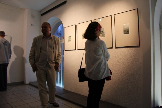 Wernisaż wystawy Mistrz i uczniowie w Galerii Ostrołęka [6 IX 2012] - zdjęcie #1 - eOstroleka.pl