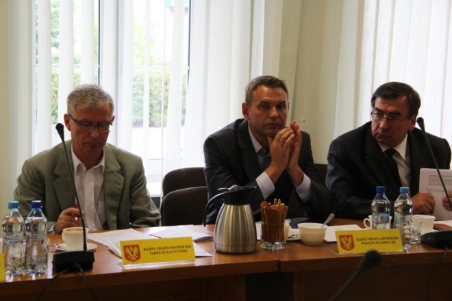 XXX sesja Rady Miasta: Minuta ciszy, podziękowania i gratulacje [7 IX 2012] - zdjęcie #23 - eOstroleka.pl