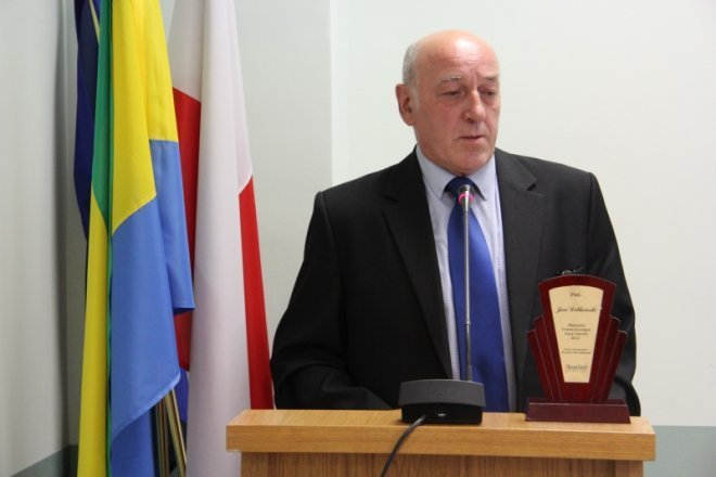 XXX sesja Rady Miasta: Minuta ciszy, podziękowania i gratulacje [7 IX 2012] - zdjęcie #3 - eOstroleka.pl