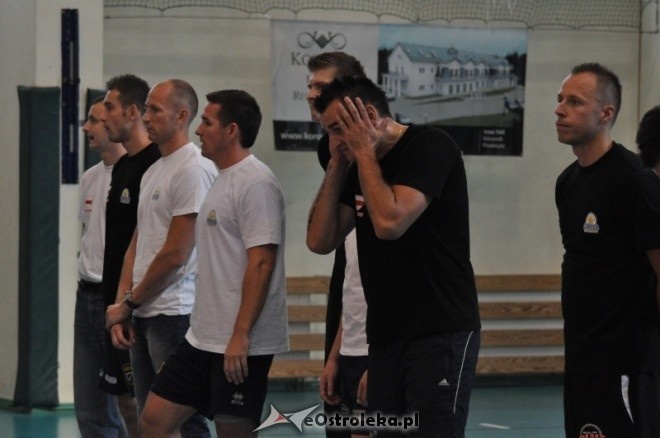 Otwarcie Siatkarskiego Turnieju o Puchar Prezydenta Miasta Ostrołęki [8.09.2012] - zdjęcie #23 - eOstroleka.pl