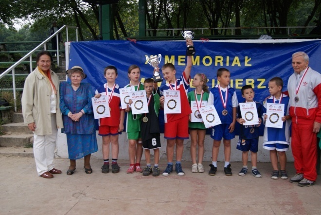 XI Międzynarodowy Memoriał im. Włodzimierza Strzyżewskiego oraz XIX Międzynarodowy Turniej Warsa i Sawy w Ringo - zdjęcie #7 - eOstroleka.pl