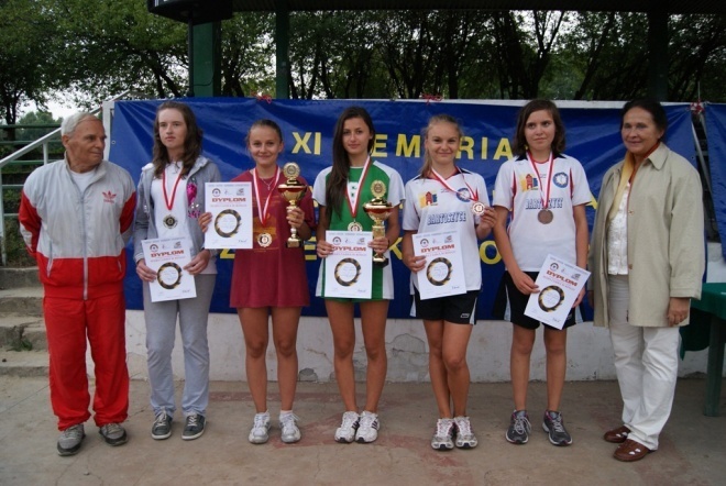 XI Międzynarodowy Memoriał im. Włodzimierza Strzyżewskiego oraz XIX Międzynarodowy Turniej Warsa i Sawy w Ringo - zdjęcie #1 - eOstroleka.pl