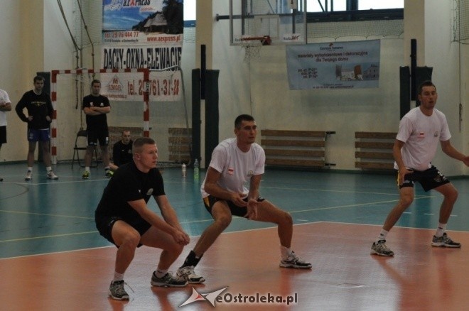 Turniej o Puchar Prezydenta Miasta: Energa Pekpol - Camper Wyszków 3:1 [8.09.2012]  - zdjęcie #8 - eOstroleka.pl