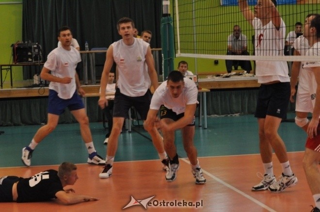 Turniej o Puchar Prezydenta Miasta: Energa Pekpol - Camper Wyszków 3:1 [8.09.2012]  - zdjęcie #3 - eOstroleka.pl