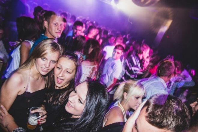 Sobotnia impreza w Klubie Xsensation [08.09.2012] - zdjęcie #43 - eOstroleka.pl