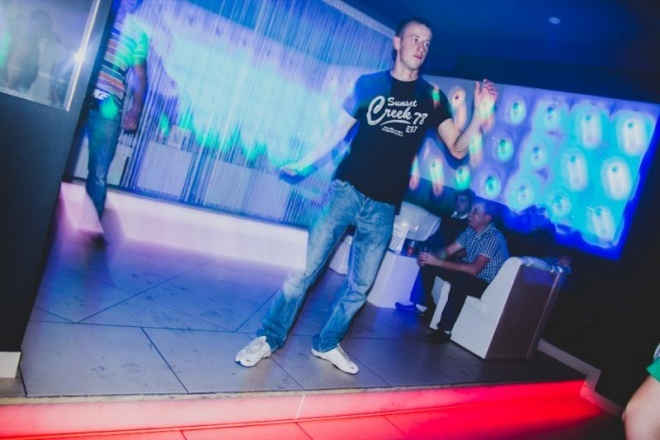 Sobotnia impreza w Klubie Xsensation [08.09.2012] - zdjęcie #41 - eOstroleka.pl