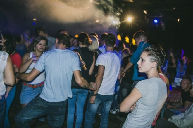 Sobotnia impreza w Klubie Xsensation [08.09.2012] - zdjęcie #8 - eOstroleka.pl