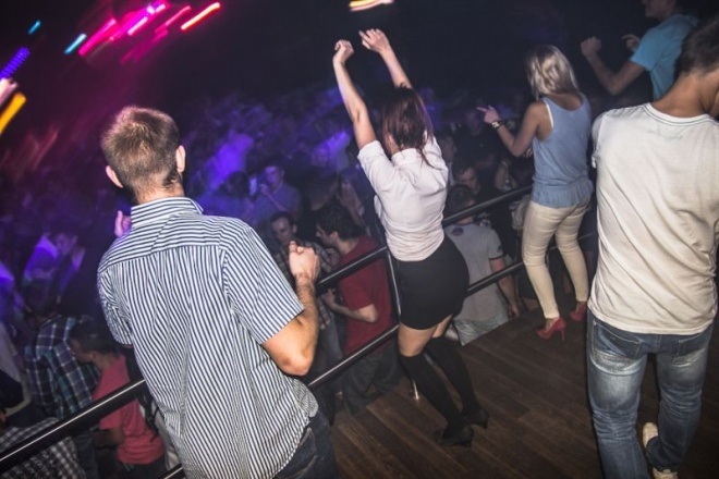 Sobotnia impreza w Klubie Xsensation [08.09.2012] - zdjęcie #4 - eOstroleka.pl