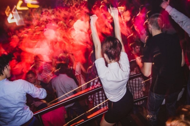 Sobotnia impreza w Klubie Xsensation [08.09.2012] - zdjęcie #3 - eOstroleka.pl