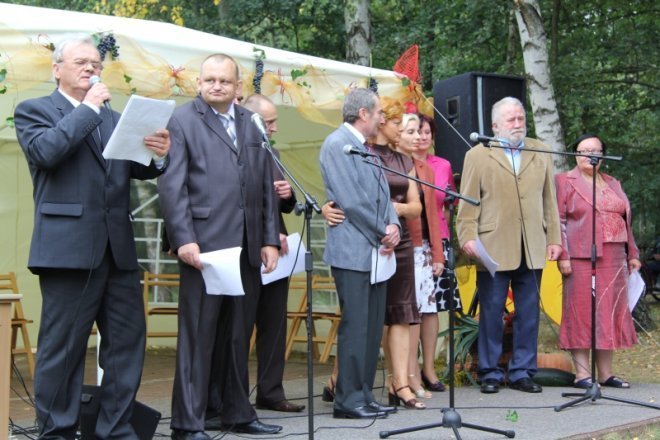 XV Przegląd Twórczości Domów Pomocy Społecznej w Ostrołęce [12 IX 2012] - zdjęcie #19 - eOstroleka.pl