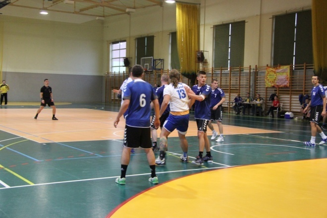 Trójka Ostrołęka - KS Anilana Łódź 35:34 [15 IX 2012] - zdjęcie #9 - eOstroleka.pl