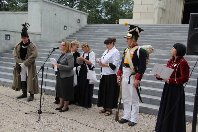 Bemowcy zwycięzcami pierwszej ostrołęckiej gry miejskiej Operacja Bem [16 IX 2012] - zdjęcie #17 - eOstroleka.pl