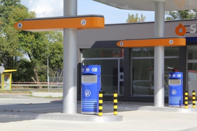Druga stacja Statoil w Ostrołęce już stoi [17 IX 2012] - zdjęcie #2 - eOstroleka.pl