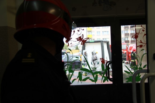 Zakażenie wąglikiem i pożar w Przedszkolu Miejskim nr 17 [20 IX 2012] - zdjęcie #33 - eOstroleka.pl