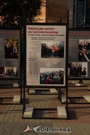 Wystawa Warto być Polakiem pod sceną przy Kupcu [21.09.2012] - zdjęcie #18 - eOstroleka.pl