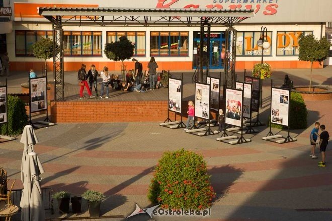 Wystawa Warto być Polakiem pod sceną przy Kupcu [21.09.2012] - zdjęcie #20 - eOstroleka.pl