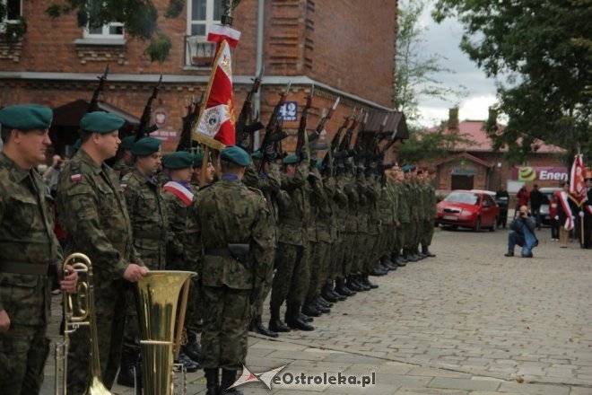 Święto 5 Pułku Ułanów Zasławskich [23.09.2012] - zdjęcie #17 - eOstroleka.pl