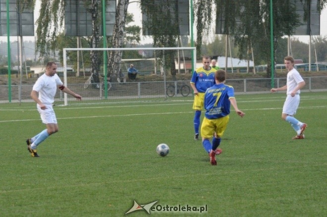 Liga Okręgowa: Korona HiD - Iskra Krasne 8:0 [25.09.2012] - zdjęcie #14 - eOstroleka.pl