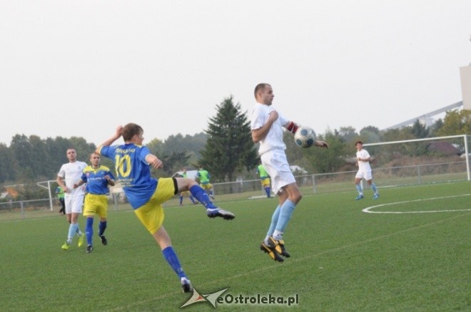 Liga Okręgowa: Korona HiD - Iskra Krasne 8:0 [25.09.2012] - zdjęcie #13 - eOstroleka.pl
