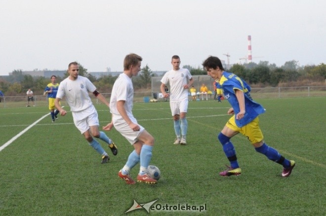 Liga Okręgowa: Korona HiD - Iskra Krasne 8:0 [25.09.2012] - zdjęcie #12 - eOstroleka.pl