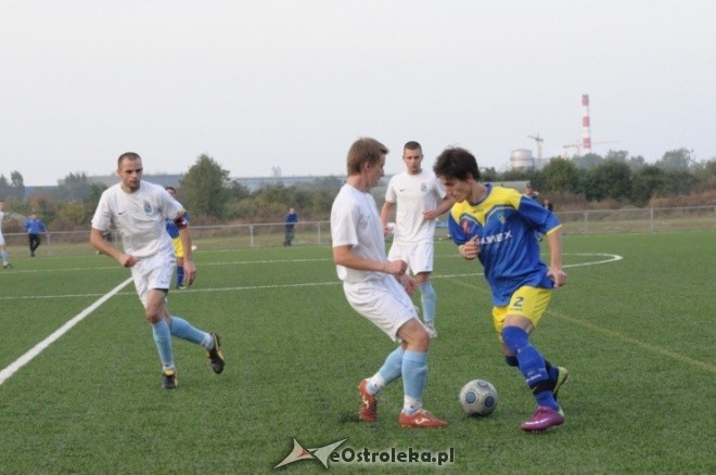 Liga Okręgowa: Korona HiD - Iskra Krasne 8:0 [25.09.2012] - zdjęcie #11 - eOstroleka.pl