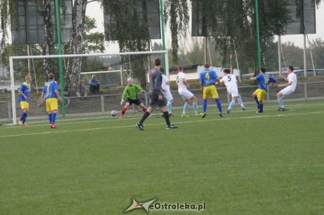 Liga Okręgowa: Korona HiD - Iskra Krasne 8:0 [25.09.2012] - zdjęcie #4 - eOstroleka.pl