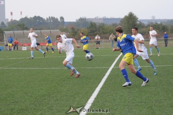 Liga Okręgowa: Korona HiD - Iskra Krasne 8:0 [25.09.2012] - zdjęcie #31 - eOstroleka.pl