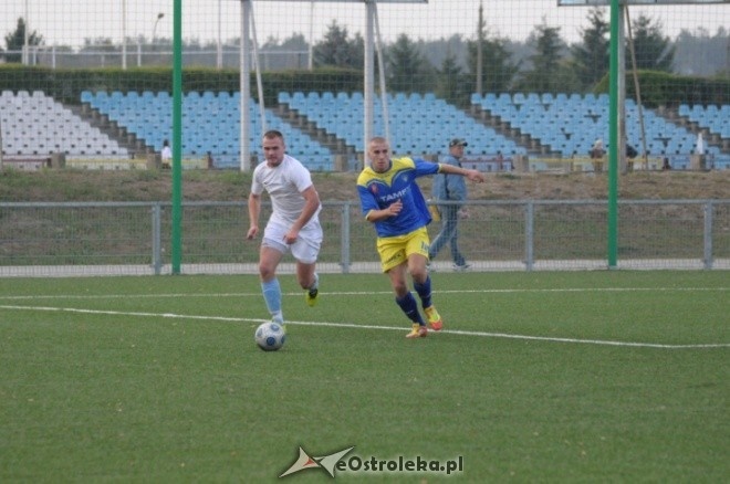 Liga Okręgowa: Korona HiD - Iskra Krasne 8:0 [25.09.2012] - zdjęcie #18 - eOstroleka.pl
