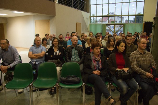 Spotkanie z ojcem Ksawerym Knotzem [26.IX.2012] - zdjęcie #9 - eOstroleka.pl