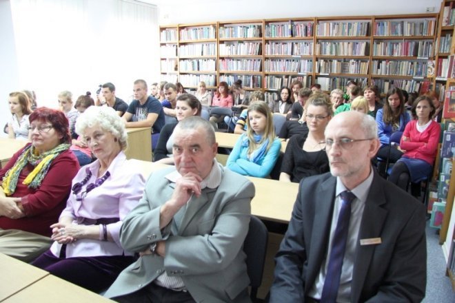 Kupiszewiada 2012: Debata literacka Literatura regionów [27 IX 2012] - zdjęcie #4 - eOstroleka.pl