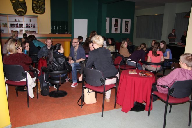 Zakończył się VIII Oogólnopolski Festiwal Teatrów Małych - Igła 2012 [29.IX.2012] - zdjęcie #16 - eOstroleka.pl