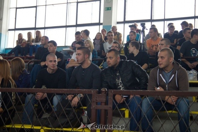 Mecz bokserski Victoria Ostrołęka [29.09.2012] - zdjęcie #60 - eOstroleka.pl