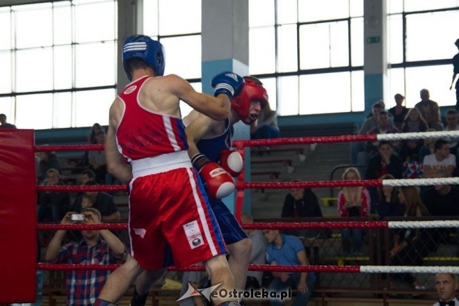 Mecz bokserski Victoria Ostrołęka [29.09.2012] - zdjęcie #43 - eOstroleka.pl