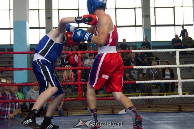 Mecz bokserski Victoria Ostrołęka [29.09.2012] - zdjęcie #15 - eOstroleka.pl