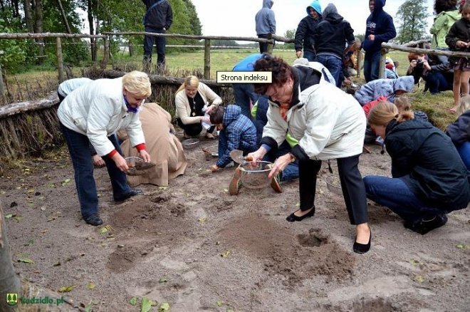 Święto Bursztynu Kurpiowskiego [23.09.2012] - zdjęcie #5 - eOstroleka.pl