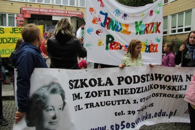 Marsz zorganizowany przez TPD [2 X 2012] - zdjęcie #2 - eOstroleka.pl