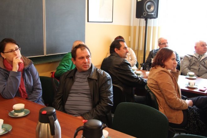 Spotkanie z przedstawicielem MPK w Urzędzie Gminy Rzekuń [5 X 2012] - zdjęcie #10 - eOstroleka.pl