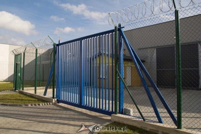 Otwarcie Zakładu Karnego w Przytułach Starych [05.10.2012] - zdjęcie #40 - eOstroleka.pl