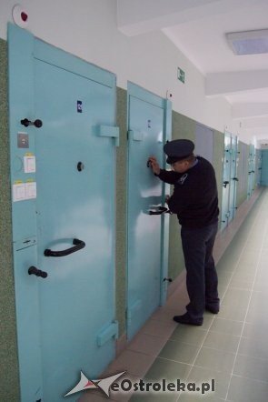 Otwarcie Zakładu Karnego w Przytułach Starych [05.10.2012] - zdjęcie #25 - eOstroleka.pl