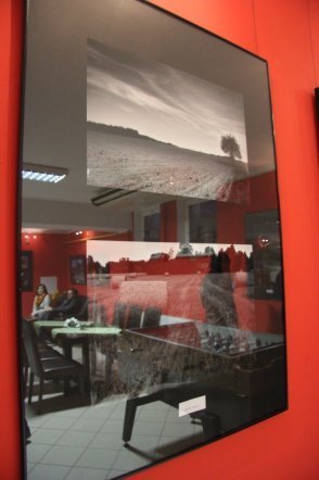 Wernisaż wystawy fotografii członków OTF w Art Caffe [5 X 2012] - zdjęcie #1 - eOstroleka.pl
