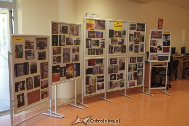 Wystawa z okazji 60-lecia Biblioteki Pedagogicznej w Ostrołęce [08.10.2012] - zdjęcie #13 - eOstroleka.pl