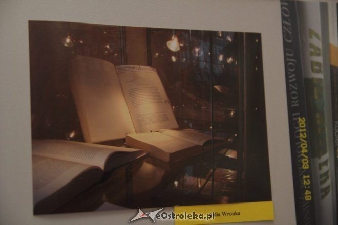 Wystawa z okazji 60-lecia Biblioteki Pedagogicznej w Ostrołęce [08.10.2012] - zdjęcie #19 - eOstroleka.pl