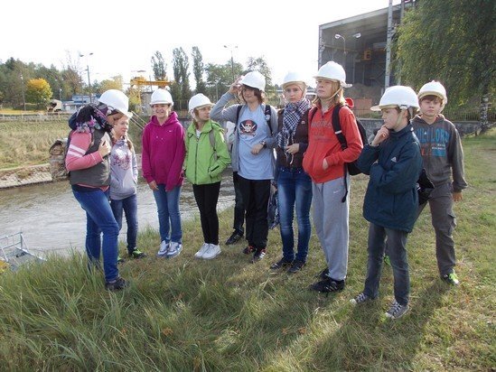 Uczniowie z Gimnazjum nr 2 odiedzili ostrołęcką elektrownię [10 X 2012] - zdjęcie #3 - eOstroleka.pl