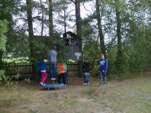 Młodzież uczyła się kopać bursztyn w Wachu [10 X 2012] - zdjęcie #9 - eOstroleka.pl