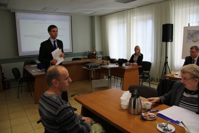 Szkolenie dla organizacji pozarządowych w ostrołęckim ratuszu [12 X 2012] - zdjęcie #7 - eOstroleka.pl