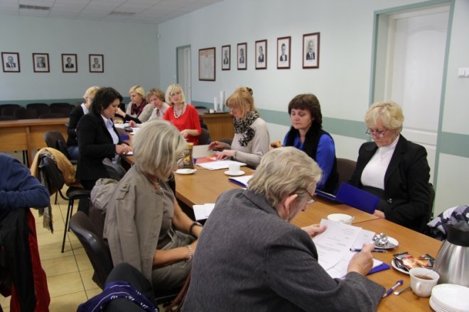 Szkolenie dla organizacji pozarządowych w ostrołęckim ratuszu [12 X 2012] - zdjęcie #7 - eOstroleka.pl